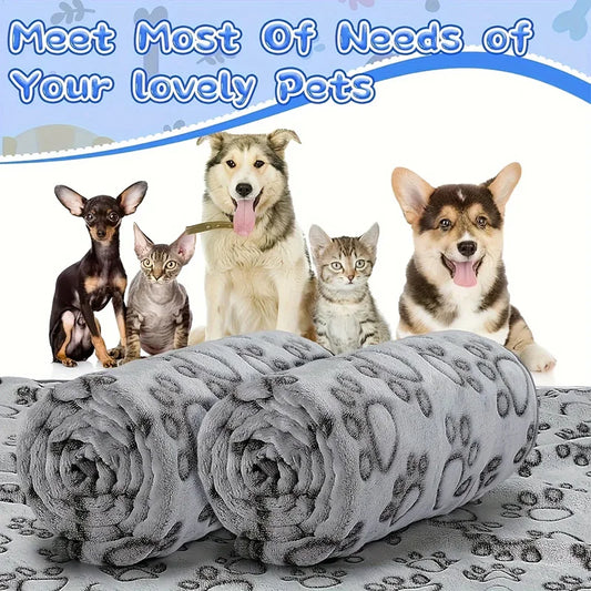 Soft Fluffy Pet Blanket Warm and Comfortable Cat Dog Bathrobe Flannel Pet Sleeping Blanket Machine Washable Dog Towel Cat Towels