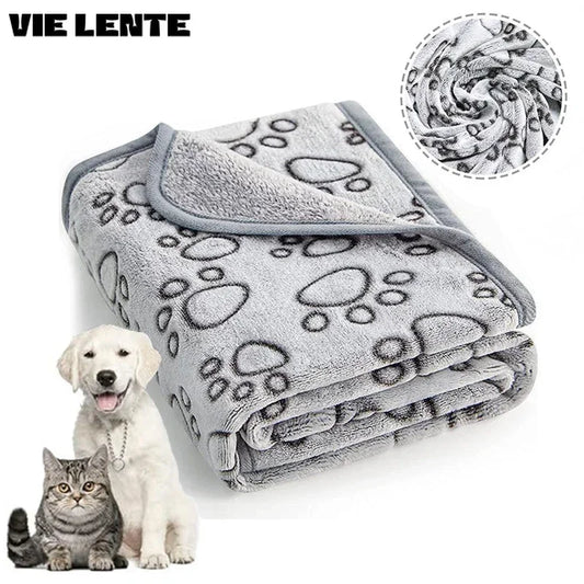 Soft Fluffy Pet Blanket Warm and Comfortable Cat Dog Bathrobe Flannel Pet Sleeping Blanket Machine Washable Dog Towel Cat Towels